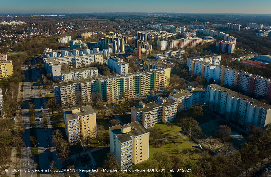 07.02.2023 - Luftbilder von der Sanierung in der Kurt-Eisner-Straße in Neuperlach